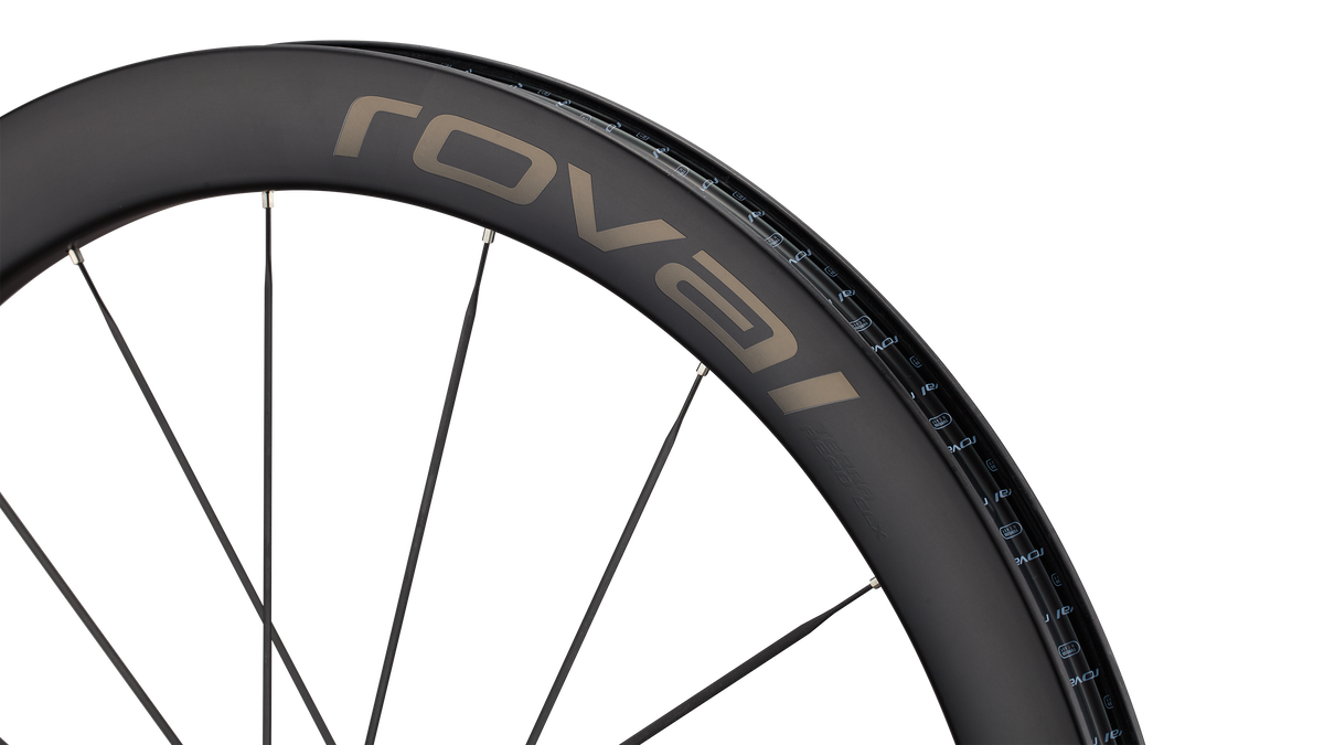 Roval Terra Aero CLX - Satin Carbon / Gloss Black