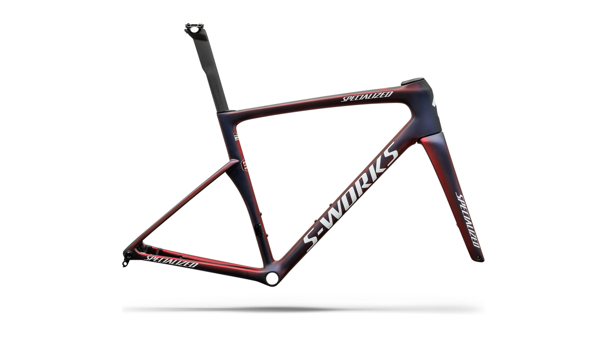 Gloss Red Tint / Blue Tint / Red Pearl