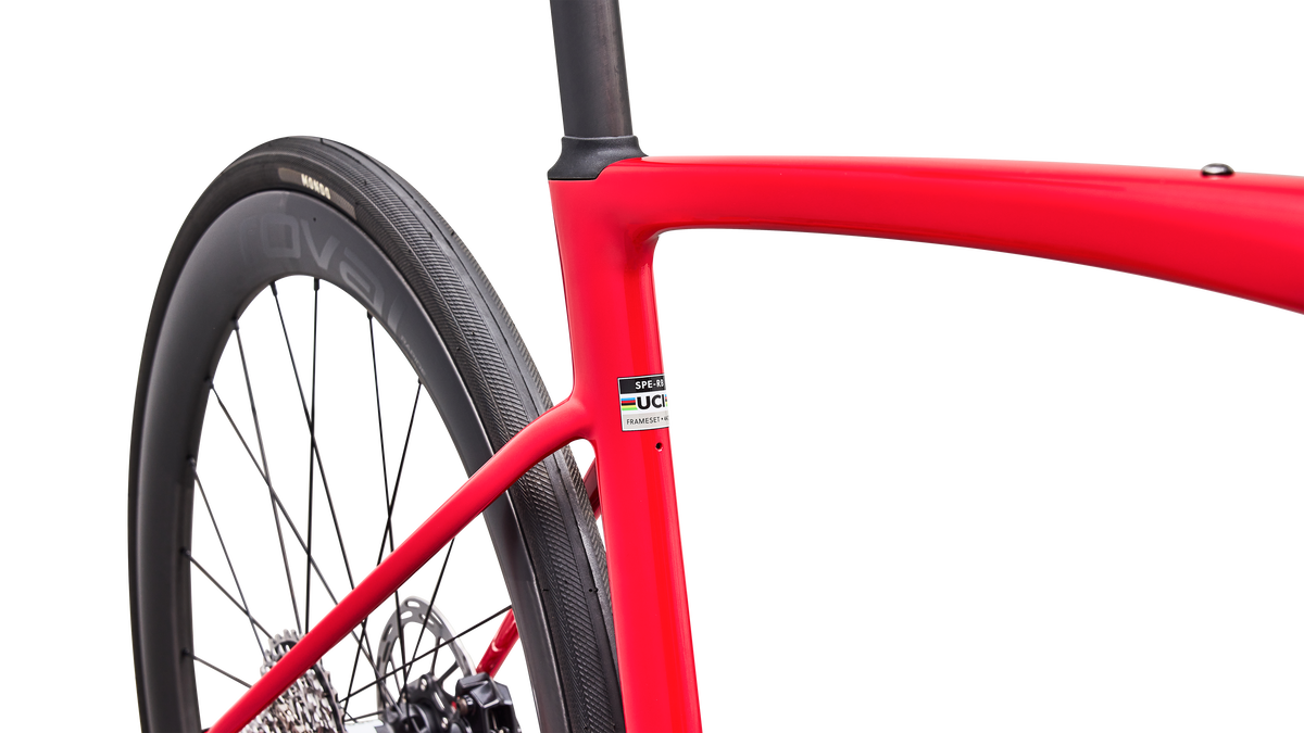 Specialized Roubaix SL8 Pro - SRAM Force AXS - Gloss Vivid Red / Silver Dust