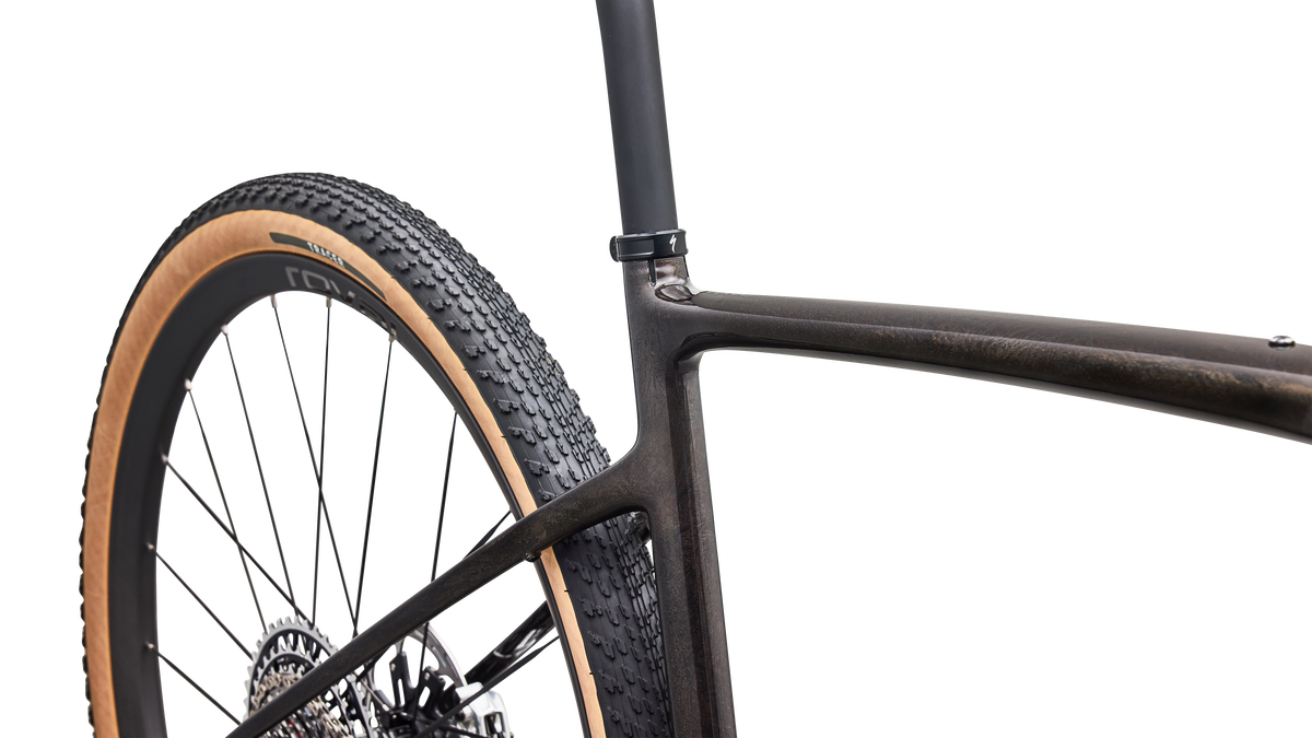 Specialized S-Works Diverge 4 - SRAM RED XPLR - Warm Smoke Metallic / Carbon Silver Dust