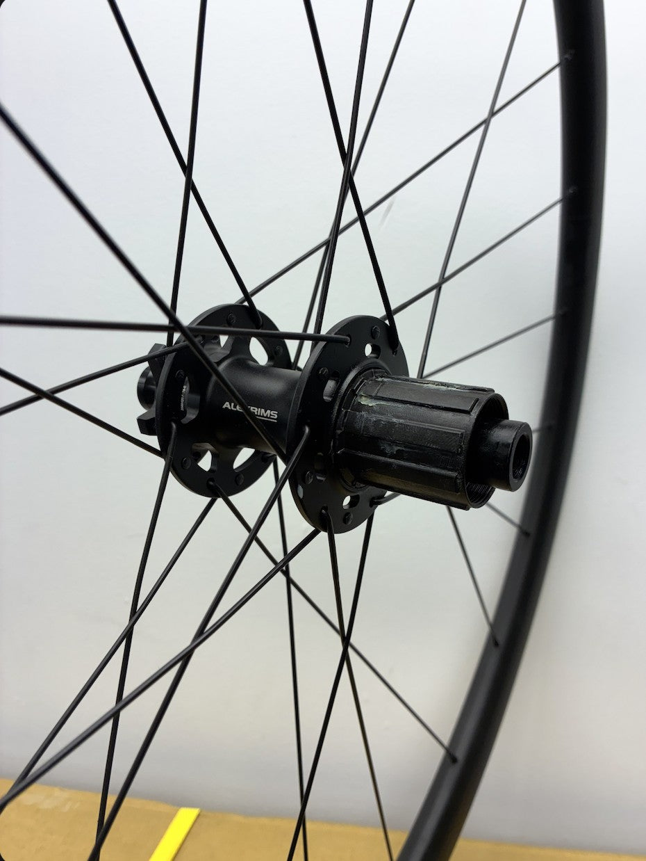 Alexrims GX3 rear hub with Shimano HG freehub